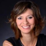 Dra. Adriane Cristine Mesquita Petruco