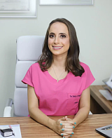 Dra. Marília Gabriela Braga Macarini 