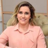 Dra. Anelisa Louzada Vicente 